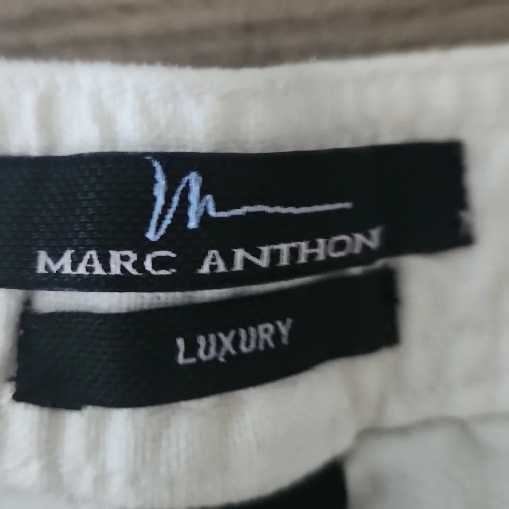 Marc Anthony White Linen  Chinos with Elastic Waistband Size 40 / 30